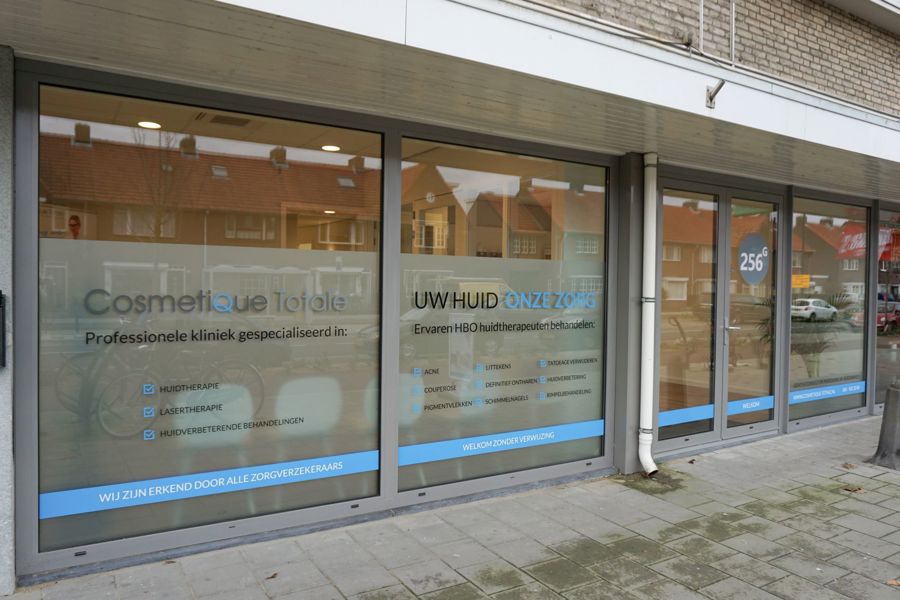 Gevel van Cosmetique Totale aan de Heezerweg 256G in Eindhoven