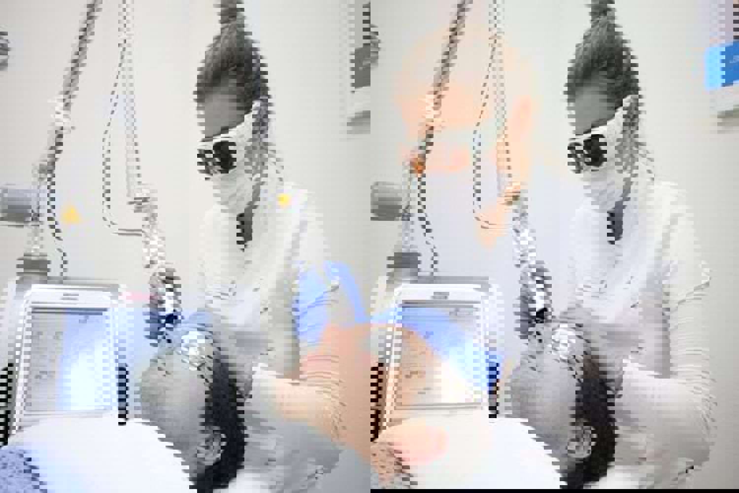 QUELS TRAITEMENTS SONT POSSIBLES AVEC LE LASER PICO