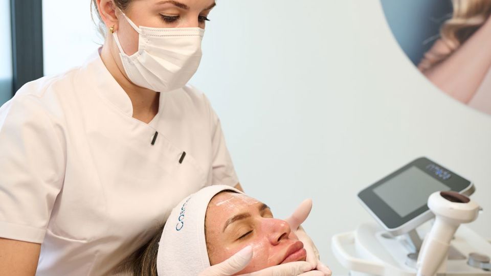 Resultaatgerichte Morpheus8 behandeling voor een stevigere huid bij Cosmetique Totale Den Haag