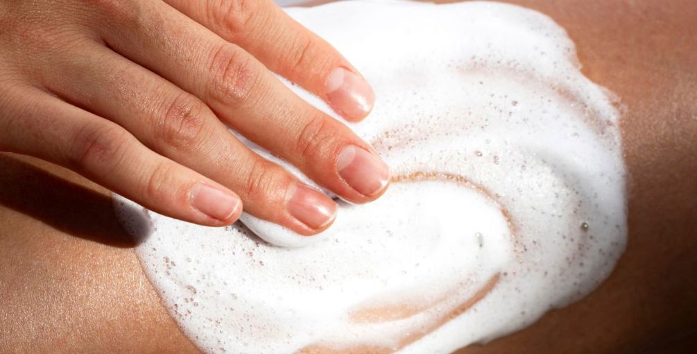 Body Foam Tegen Ingegroeide Haren (2)