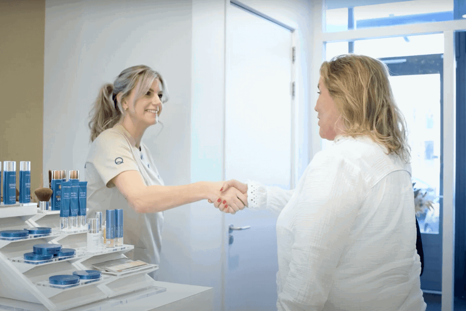 NA DE MORPHEUS8 BEHANDELING