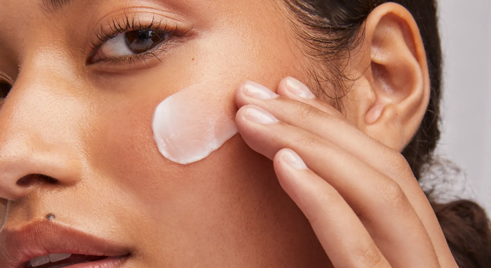 Colorescience Total Eye Treatment bei MyDerma by Cosmetique Totale