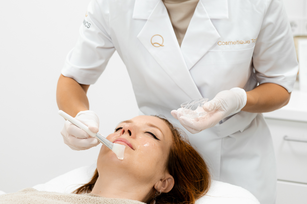 Acne behandeling bij een huidexpert van Cosmetique Totale