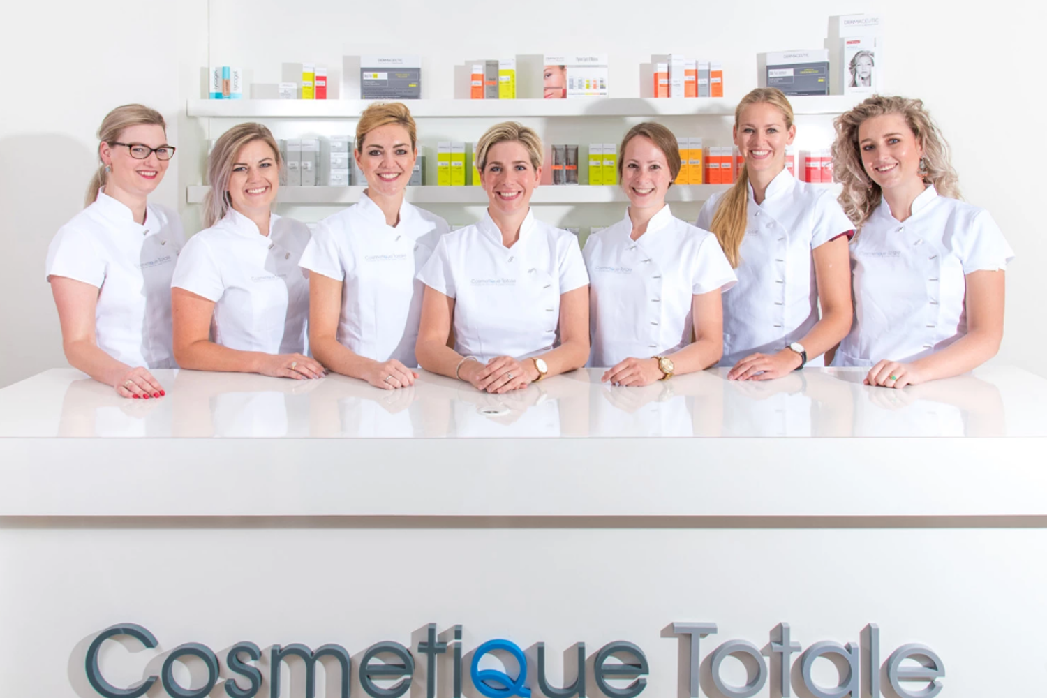 Experts De Peau Chez Cosmetique Totale (1)