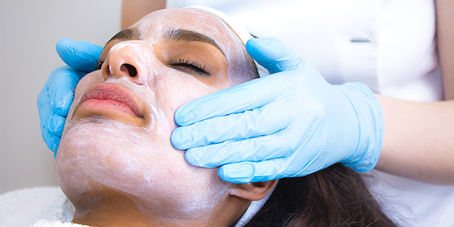 Acne Behandeling Peeling